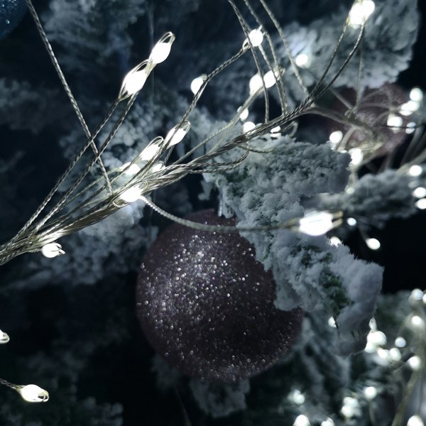 Samuel Alexander 5.4m 860 LEDs Multi Action Ultra Bright Garland on Silver Wire in White