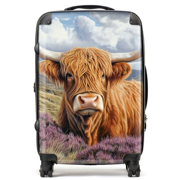 Warren Reed A Beautiful Highland Cow Suitcase