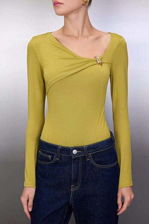 WOVCOR Knit Bodysuit with Accessory Detail