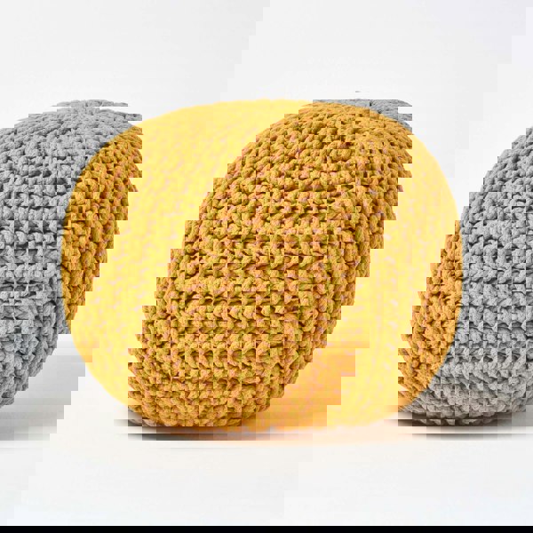 HOMESCAPES Round Cotton Knitted Pouffe Footstool Bean Filled Hand Knitted