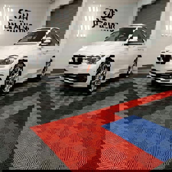 Nicoman Pack of 10 Modular Vented Garage Tiles