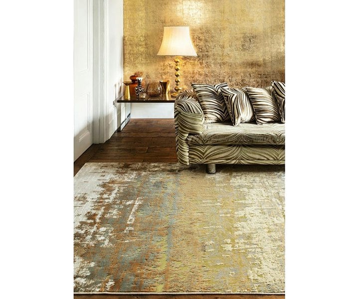 Premium quality Aurora rug, elevating luxury home decor with timeless design.