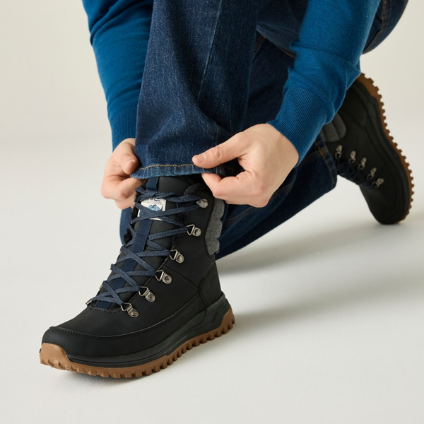 Regatta Mens Winsfield Walking Boots - Black