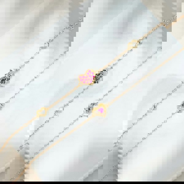 Gemondo Classic Single Stone Round Ruby Love Heart Bracelet in 9ct Yellow Gold