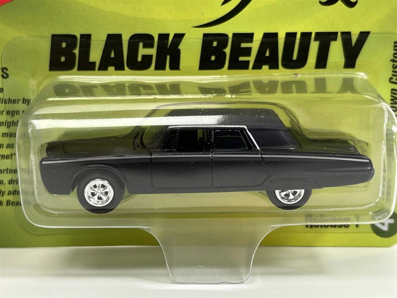 Johnny Lightning The Green Hornet Black Beauty 1966 Imperial Crown Custom 1:64 Johnny Lightning JLPC006