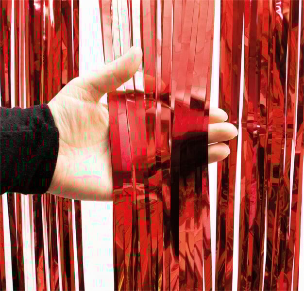 Cheetah Metallic Tinsel Curtain, 2.5M x 1M Red