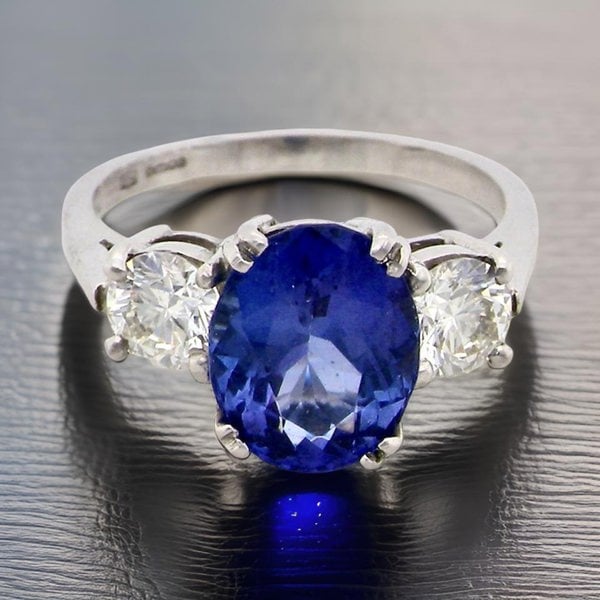 Vintage Tom A fabulous Tanzanite and Diamond platinum ring