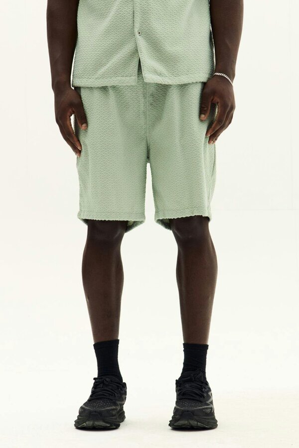 Men’s Textured Jacquard Matching Shirt & Shorts Set