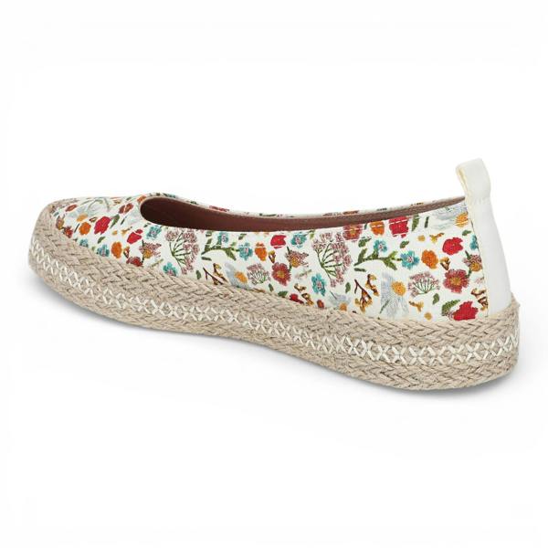 Blowfish Malibu Benita - Women's Floral White Ballet Flats Ballerina Shoes