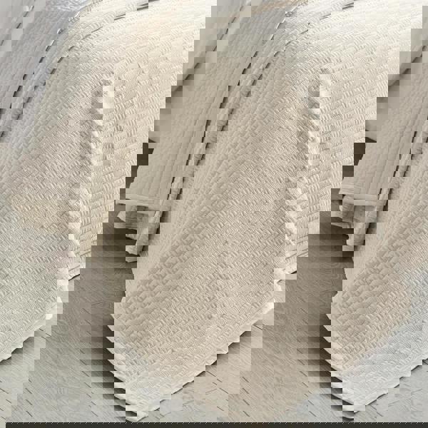 Catherine Lansfield Velvet Pinsonic Quilted Bedspread Natural