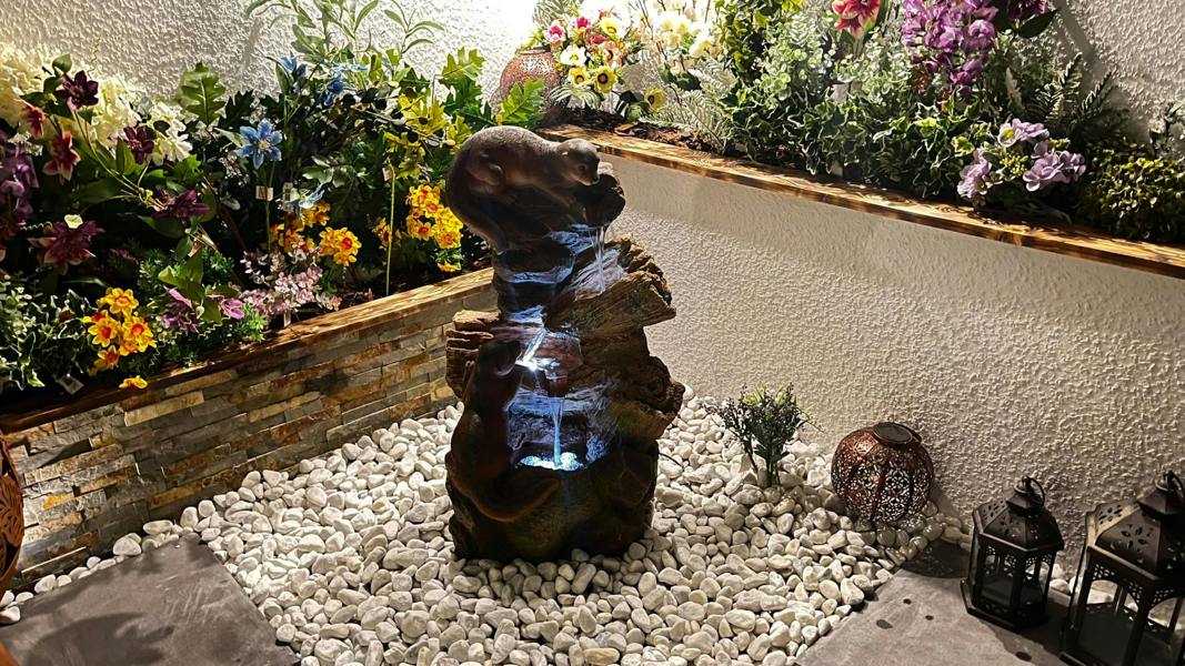 Tranquillity Water Features Curious Otters Animal Animal Fountain Water Feature