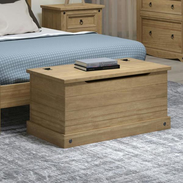Core Products Corona Bedroom Storage Trunk Chest, Waxed Pine