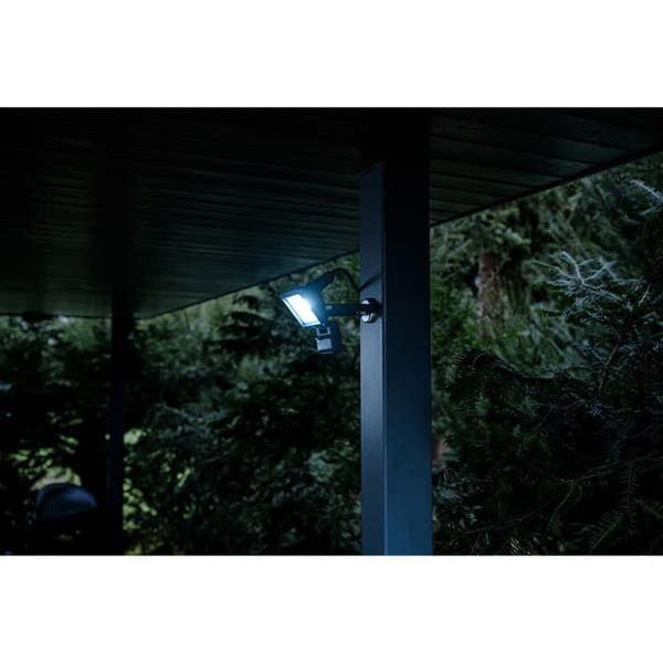 Brennenstuhl LED Spotlight JARO 1060 P - Outdoor Floodlight With Motion Sensor