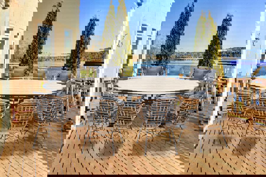 Garden Impressions Edison Natural - Eight Seater Oval Dining Suite with Margriet Chairs