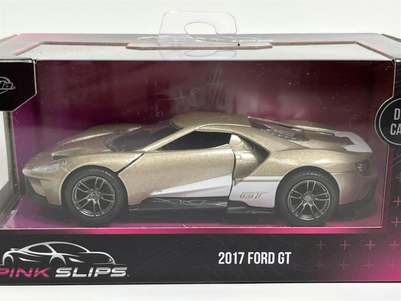 Jada 2017 Ford GT Gold 1:32 Scale Pink Slips Jada 253292000 24106