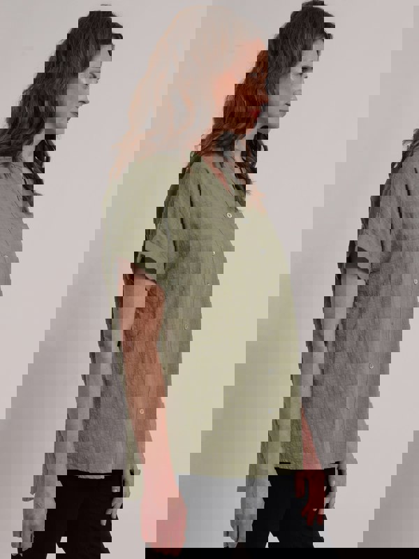 VIZ-A-VIZ Notch Collar Shirt