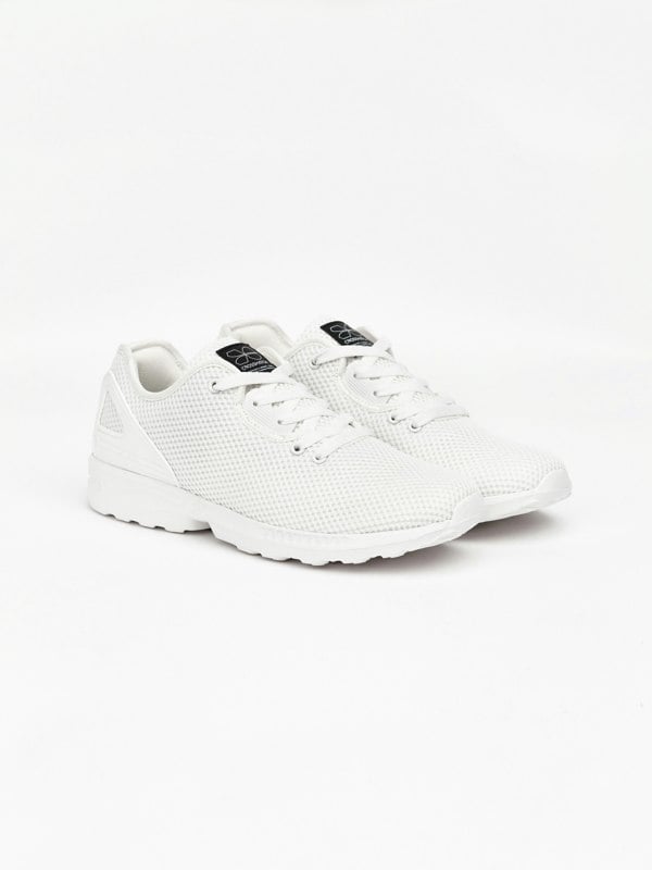 Crosshatch Bekele MVE Trainers White