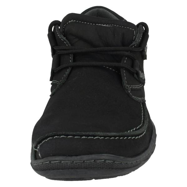 Maverick Mens Maverick Flat Lace Up Shoe With Metal Trim Detail