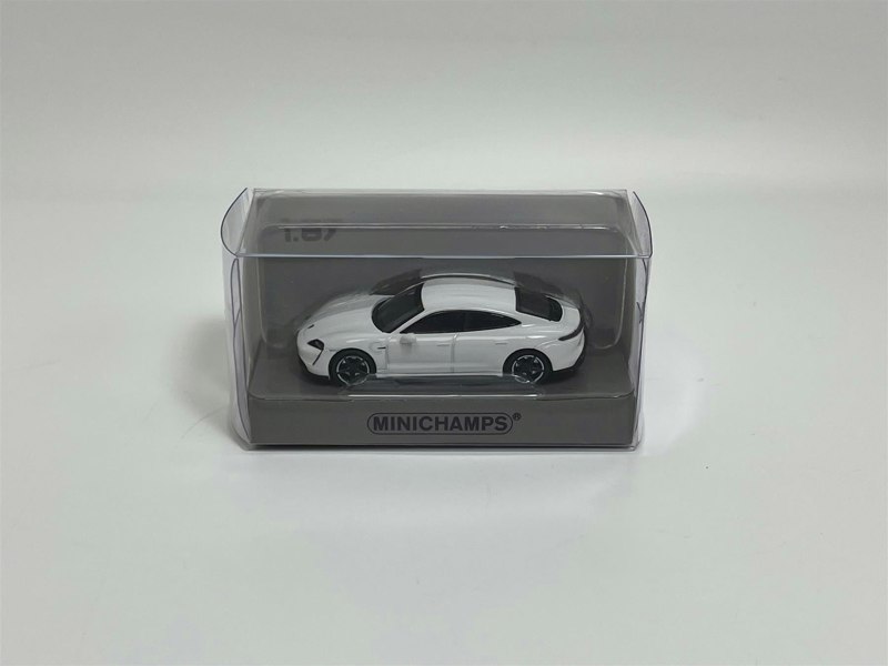 Minichamps Porsche Taycan Turbo S 2019 White Metallic 1:87 Minichamps 870068400