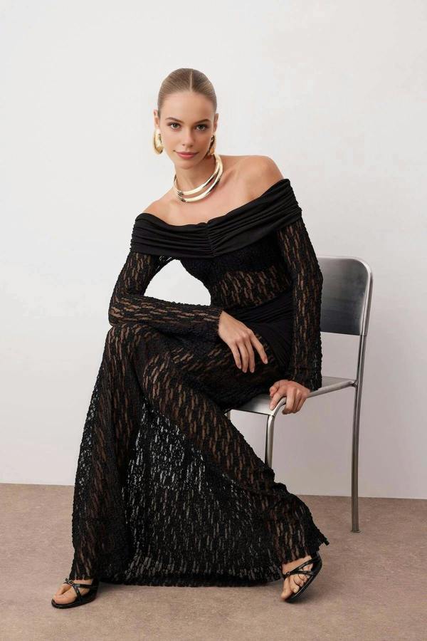 WOVCOR Carmen Collar Lace Knit Elegant Maxi Evening Dress