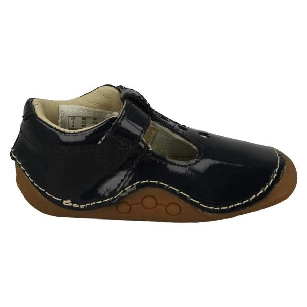 Clarks Girls Clarks Casual Pre Walker Shoes with Heart Detail Tiny Beat T