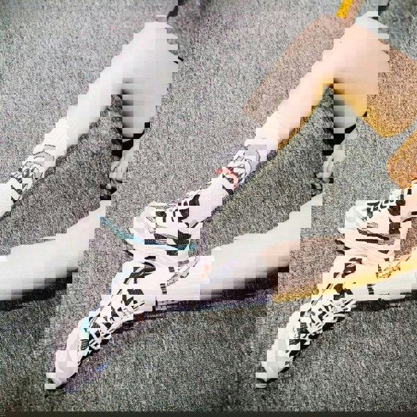 Anysox 5 Pairs Size 4-9 White Sports Socks Long Casual Shark Print Hip-hop breathable Unisex Skateboard Knitted Casual Sports Fashion