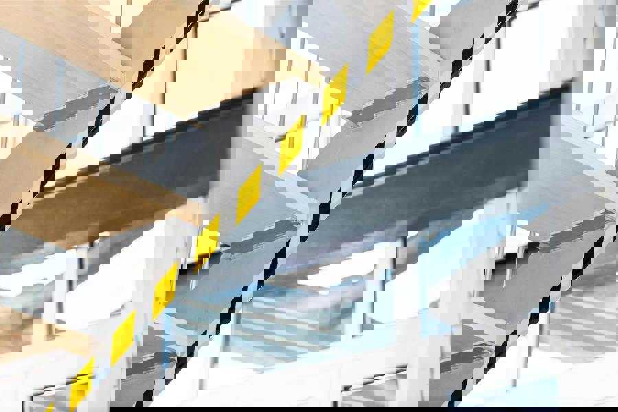 Durable Adhesive Warning Edge Impact Protection Profiles E8 | 1 Metre | 5 Pack