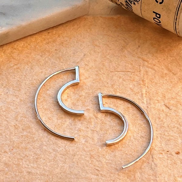 Modern Silver Minimalist Curved Drop Earring