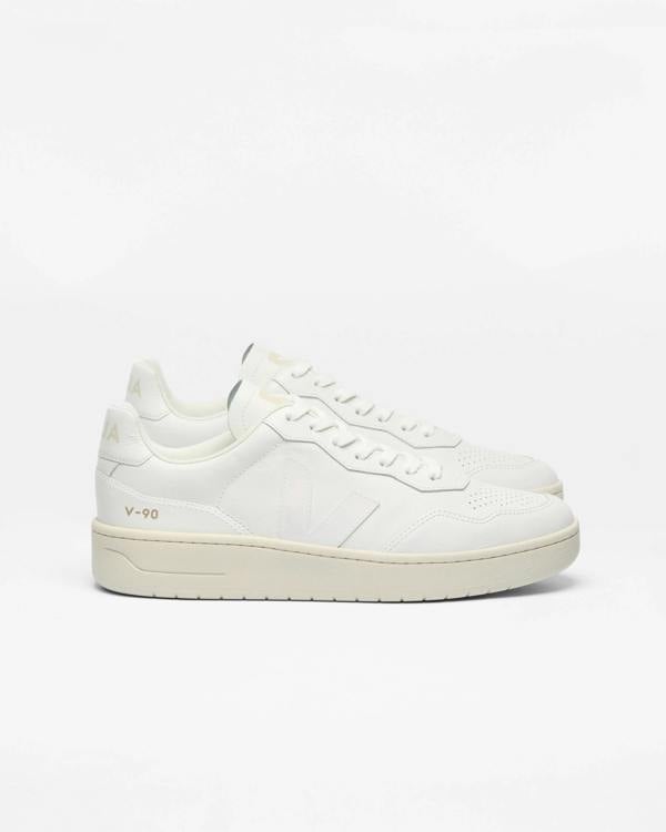 VEJA V - 90 OT Leather Mens Trainers - Extra White | CHO | Designer Mens Trainers