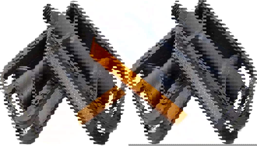 Sport Direct Childs Resin 9/16" Reflector Bike Pedal British Standards