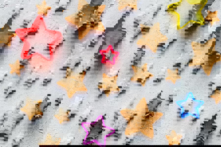 Colourworks Set of 5 Star Shaped Cookie Cutters