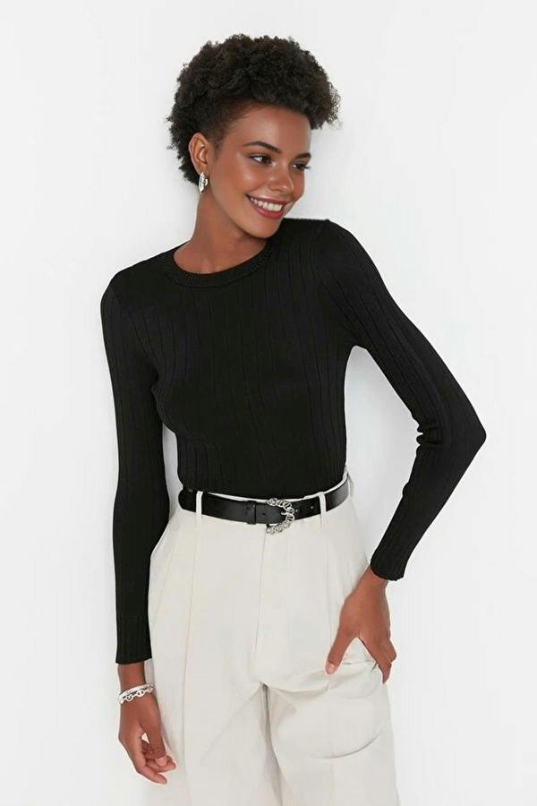 WOVCOR Basic Crew Neck Knit Sweater