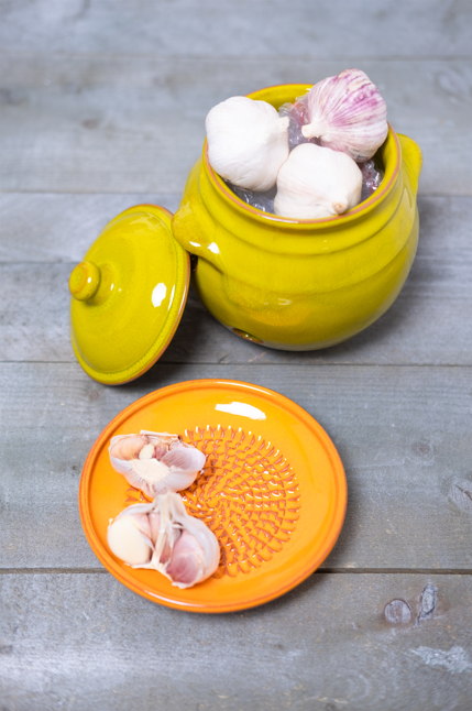 Verano Spanish Ceramics Selena - Garlic Rasp