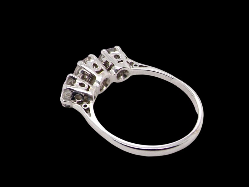 Vintage Tom A traditional Diamond Trilogy Ring