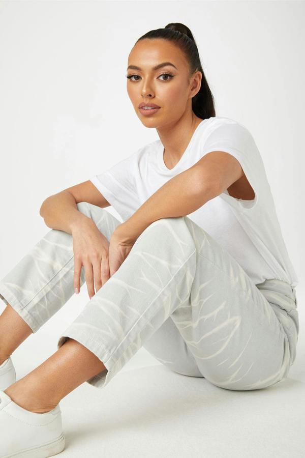 Urban Bliss Water Printed Mom Jean