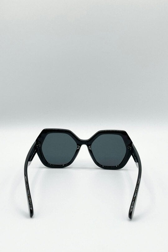 SVNX Oversized Rounded Angular Sunglasses In Black