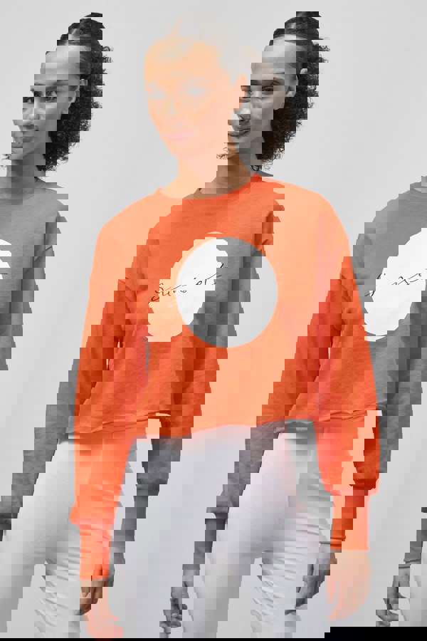 ENORSIA Raw Edge Chest Print Sweatshirt