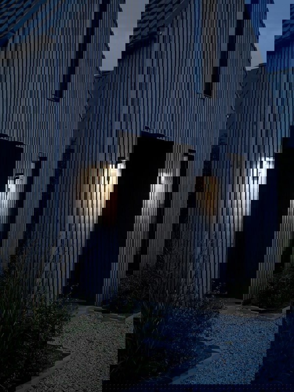 Nordlux Alya Solar | Wall light | Black