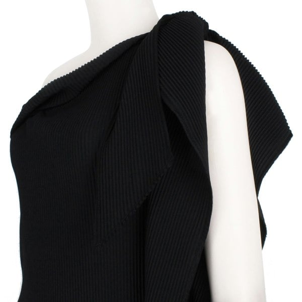 Roland Mouret Setosa gown in black