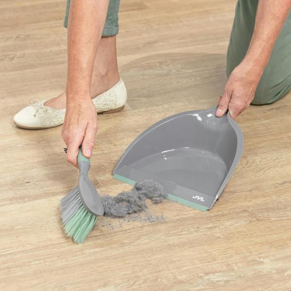 JVL Dust Pan And Brush Set / Rubber Grip - Grey