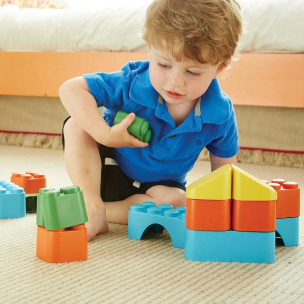 Green Toys Set of 18 Building Blocks - Made From 100% Recycled Plastic