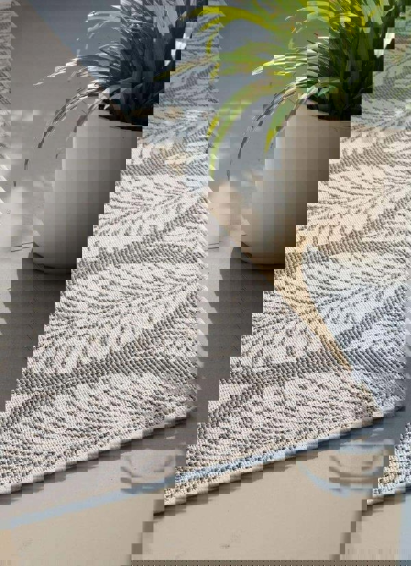 The Rugs Liora Reversible Rug – Indoor & Outdoor Quality