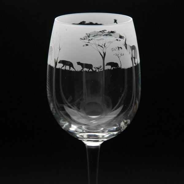 Glyptic Glass Art Safari Crystal Wine Glass - Hand Etched/Engraved Gift
