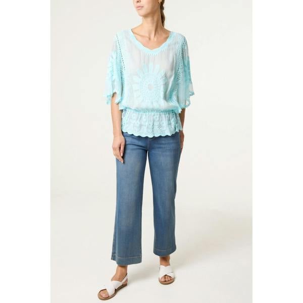 Blue Vanilla Sun Flower Lace Sleeve Blouse