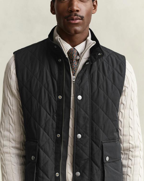 GANT Mens Quilted Vest - 5 Black | CHO | Designer Mens Quilted Gilets