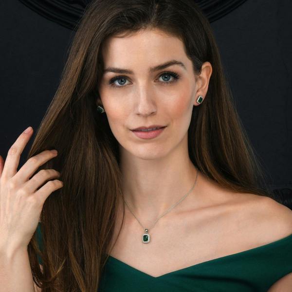namana 925 Sterling Silver Emerald Cut Green Halo Pendant Necklace For Women