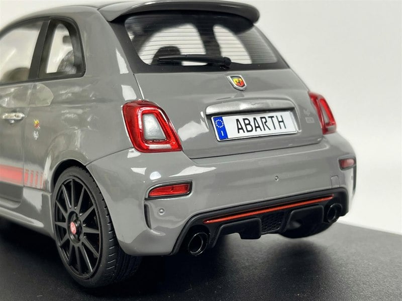 Solido Fiat 695 Abarth 2022 XSR Edition Yamaha Record Grey 1:18 Scale Solido 1811302