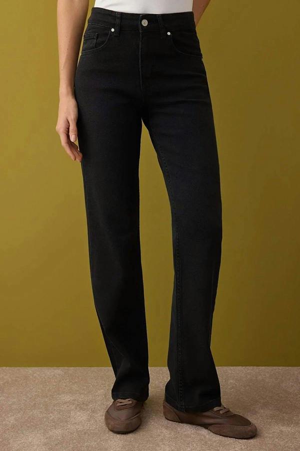 WOVCOR Normal Waist Straight Leg Comfort Jeans