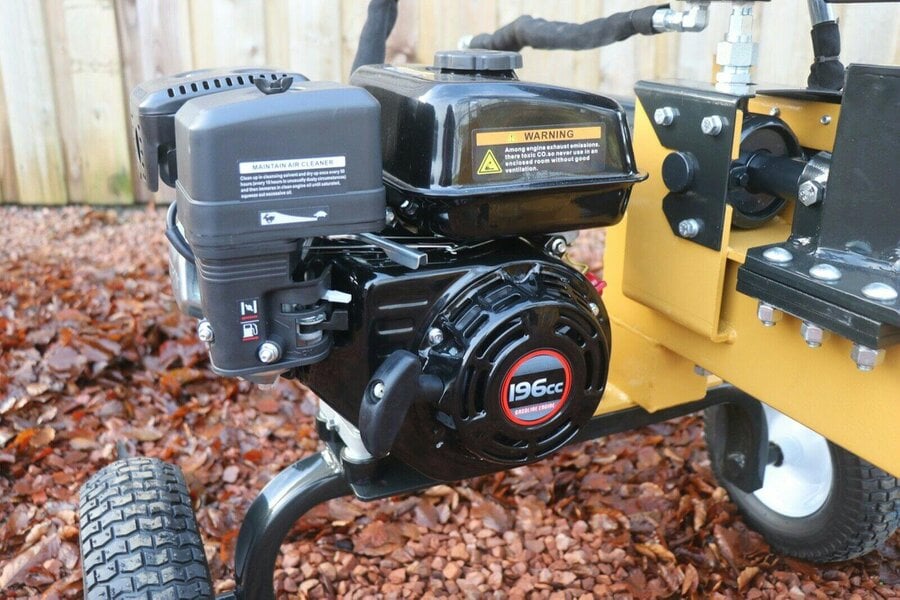 Rock Machinery 12ton Value Series log splitter