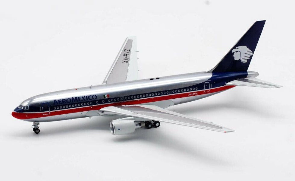 MCSlots Aeromexico Boeing 767-200 XA-RVZ Polished 1:200 Inflight200 IF762AM0621P